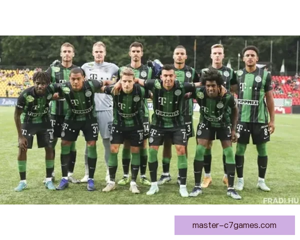 世界足坛最新战报：豪门鏖战激烈争夺联赛冠军